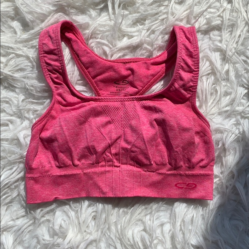 Sports bra
